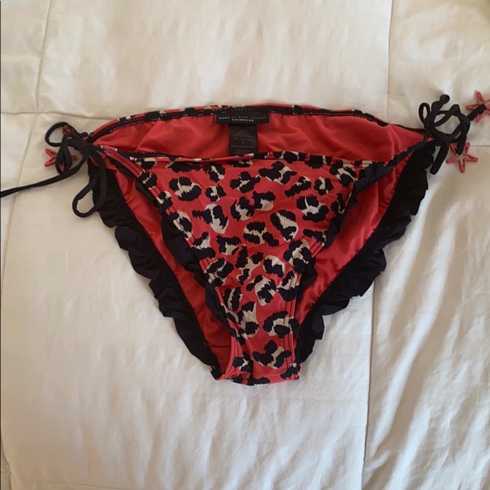 Marc Jacobs Leopard string bikini bottom L